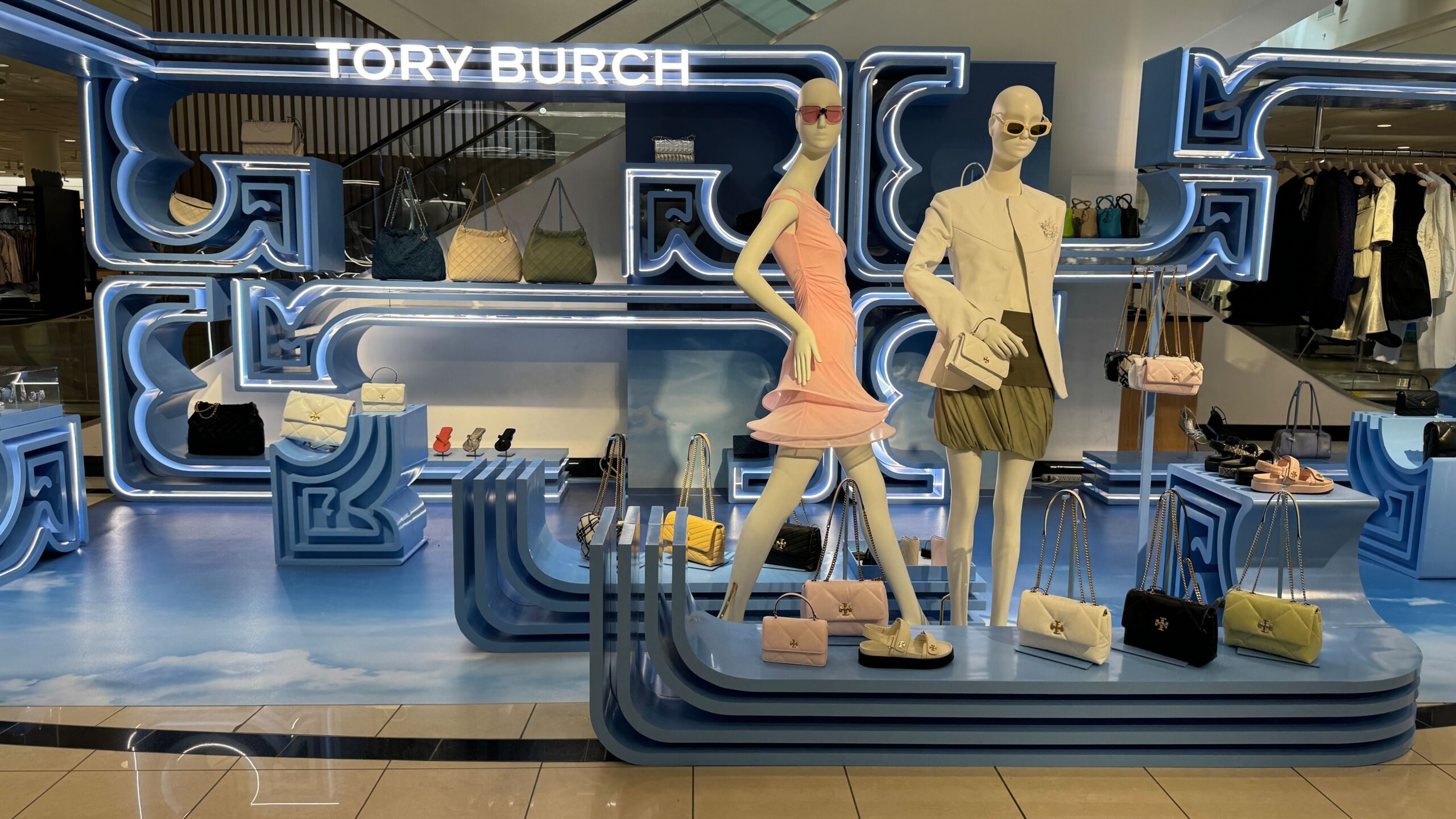 Tory Burch Display Tory Burch store Display