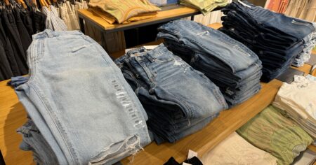 American Eagle Jeans 2 scaled