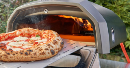 ooni pizza oven