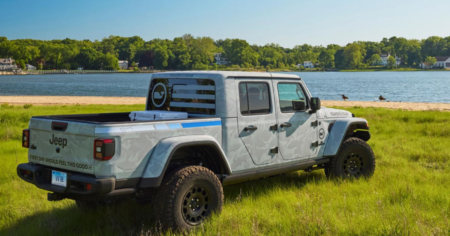 Vineyard Vines Ultimate Jeep Giveaway