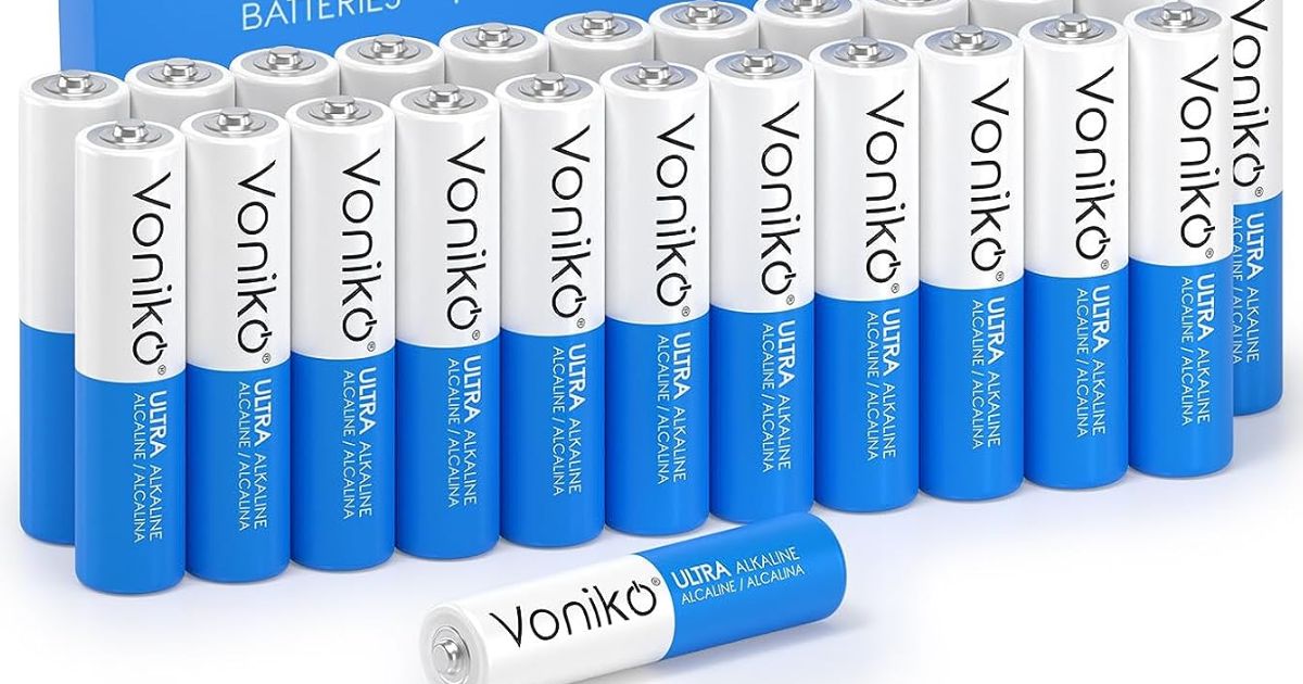 Voniko Batteries two rows of batteries with a battery laying in front of them