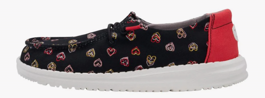 Wendy Youth Double Hearts black Hey Dude shoe with hearts on it