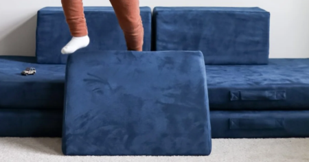 figgy play couch