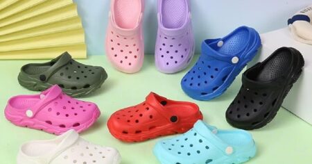 kids clogs