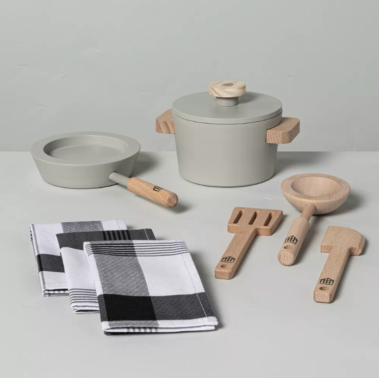 Hearth Hand Toy Cooking Set