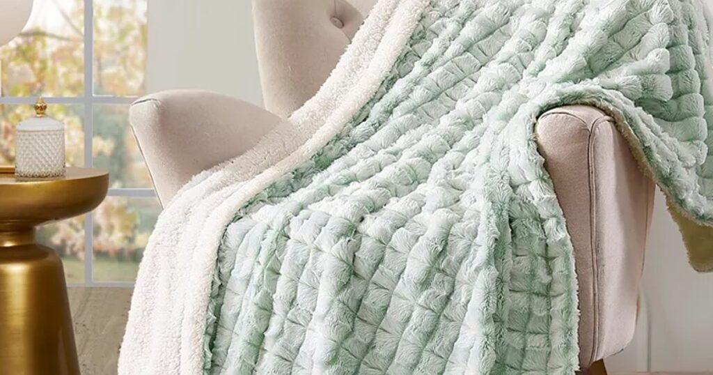 ROYAL LUXE SHERPA THROW ROYAL LUXE SHERPA THROW