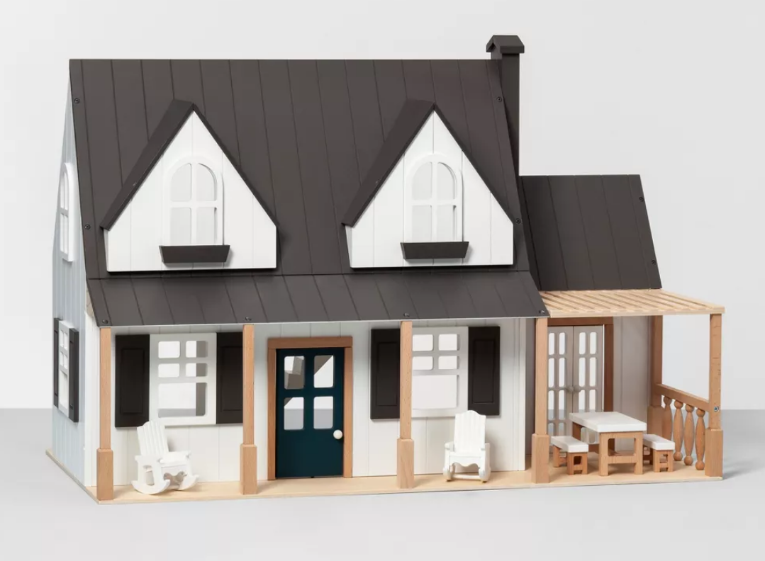 Toy Doll Farmhouse