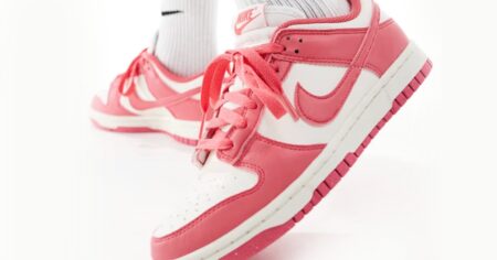 nike dunk pink