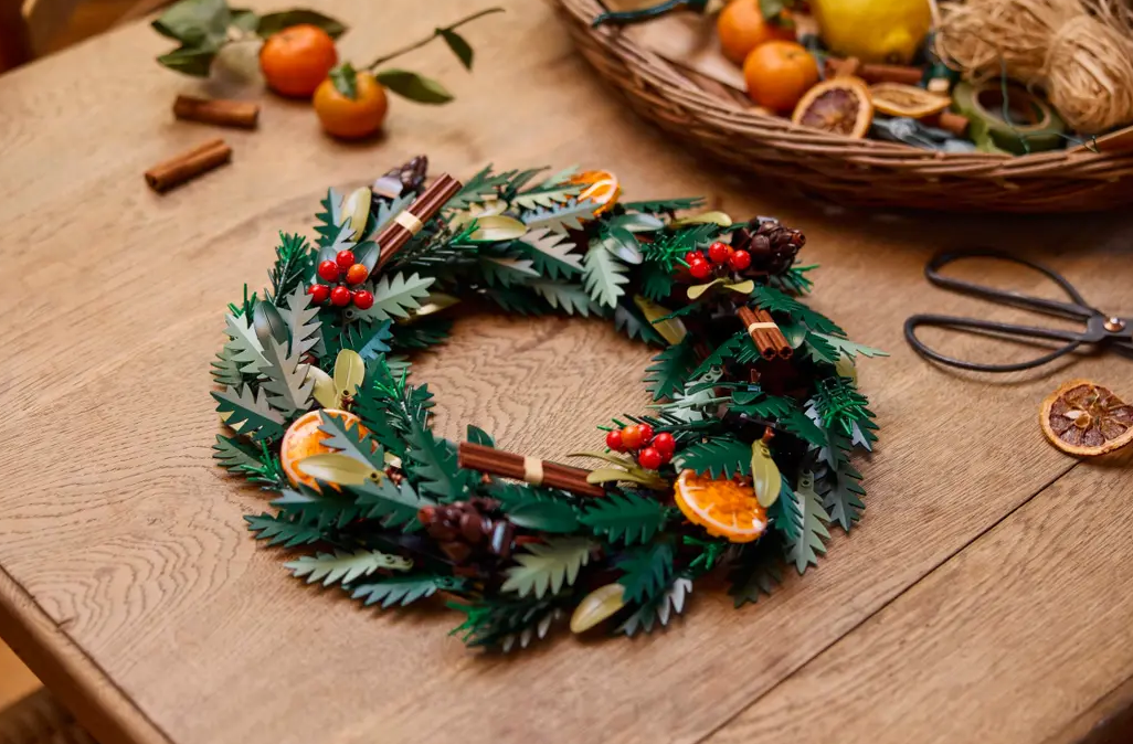 LEGO Wreath LEGO holiday wreath