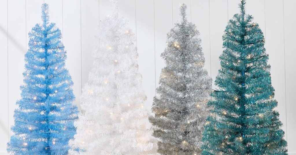 MINI CHRISTMAS TREE MINI CHRISTMAS TREE