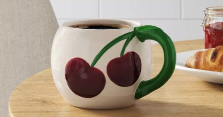 CHERRY MUG