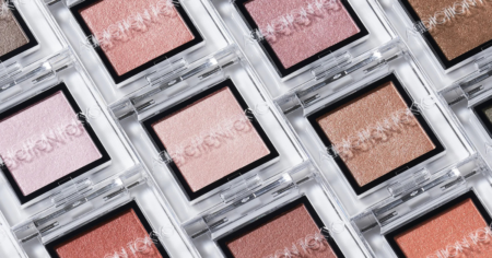 Possible Free The Eyeshadow from Addiction Tokyo Sample