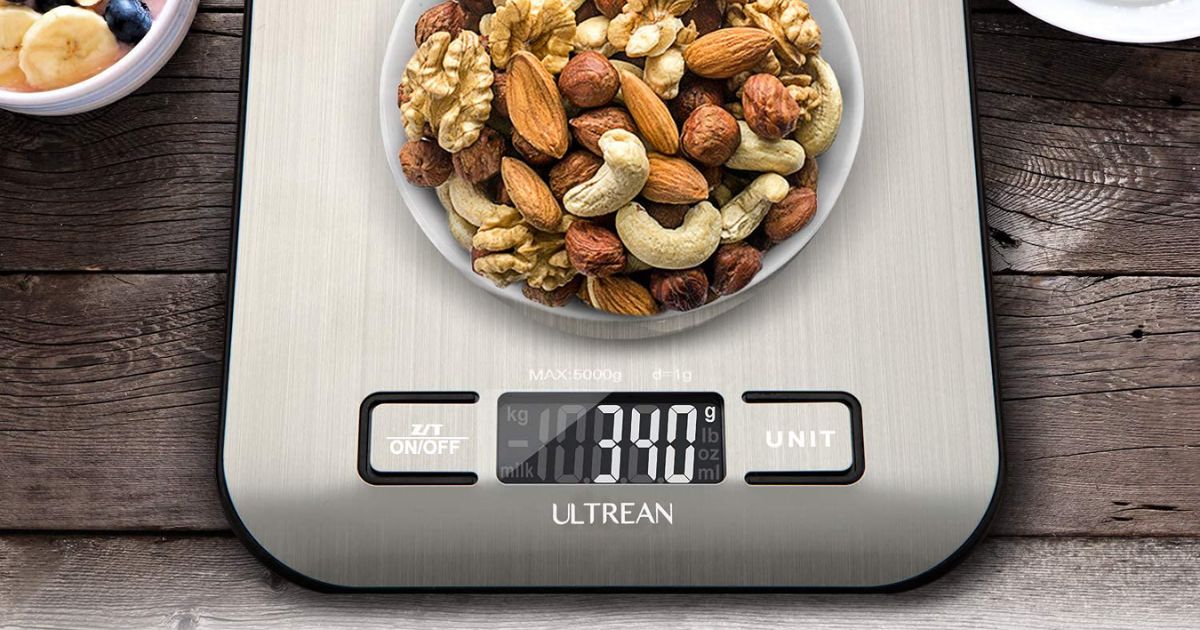 Ultrean Food SCale walnuts in a bowl on a food scale