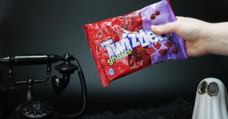 twizzlers ghosts