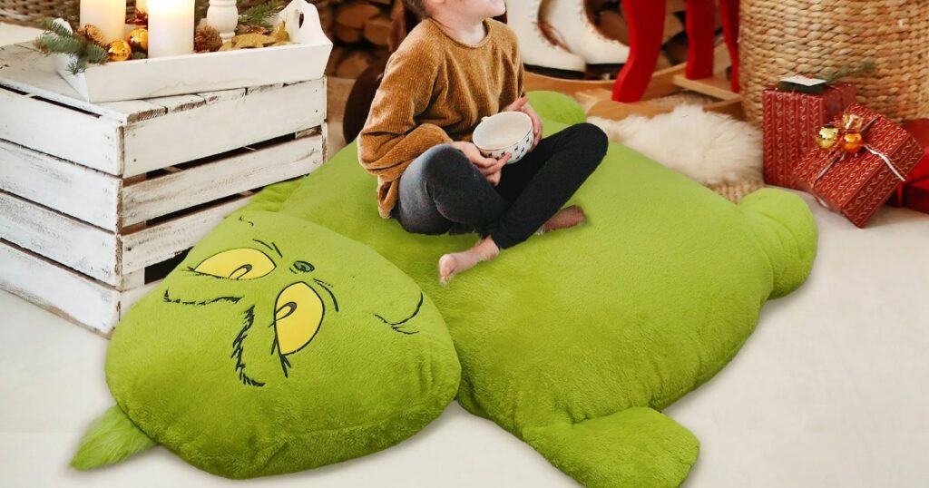 GRINCH PILLOW