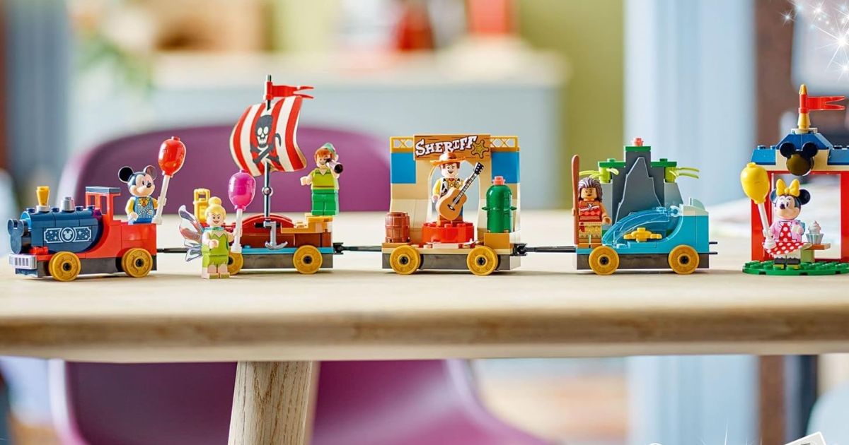 LEGO Disney Train LEGO Disney Train