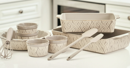 THyme and table casserole set
