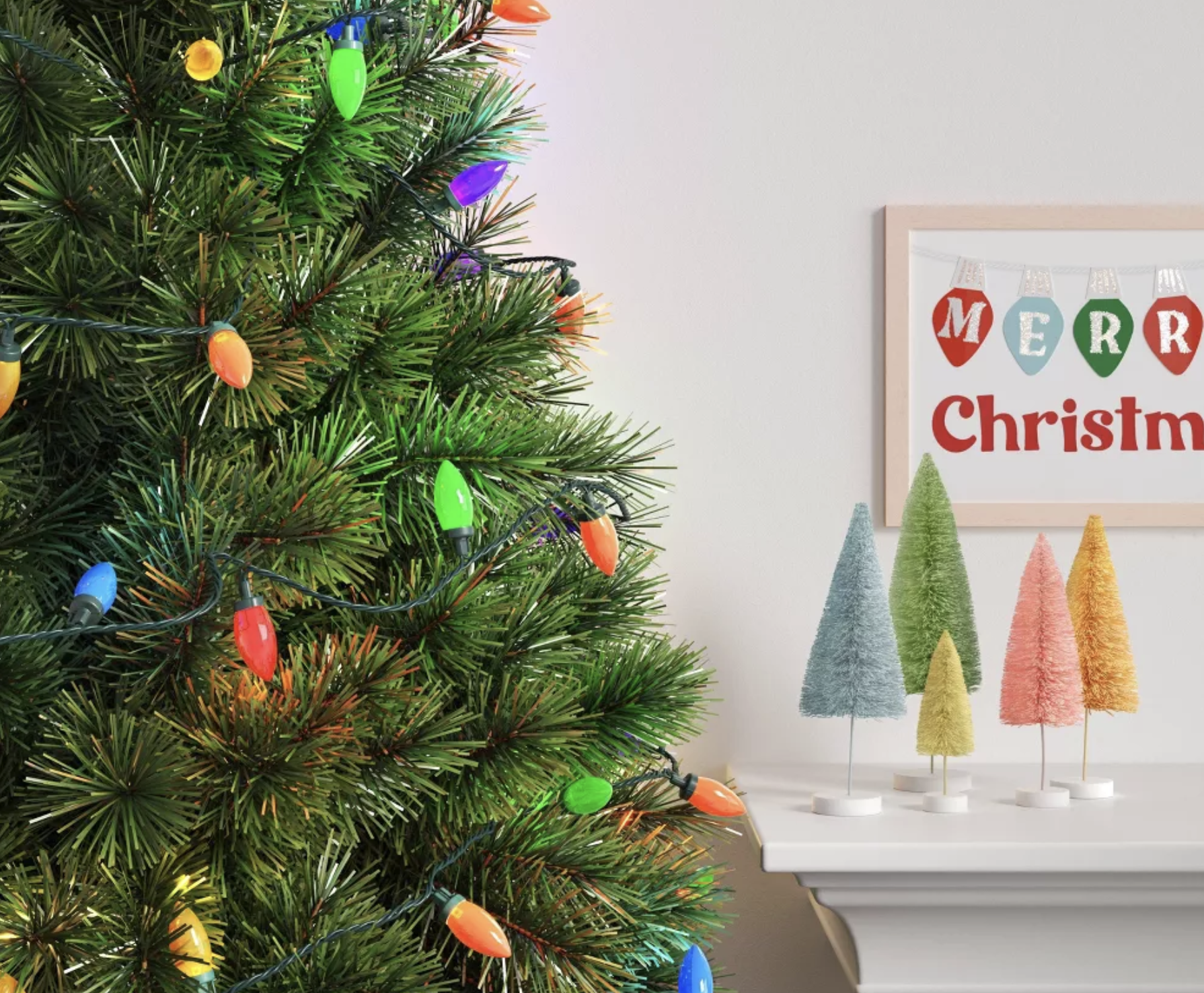 lights on a Christmas tree