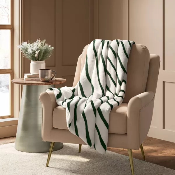 GUEST b97c8741 1bc9 42c8 858e 6c7ab98b833c GUEST b97c8741 1bc9 42c8 858e 6c7ab98b833c