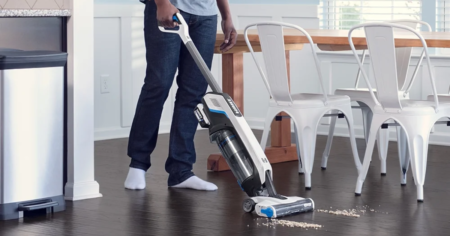 HART STICK VACUUM