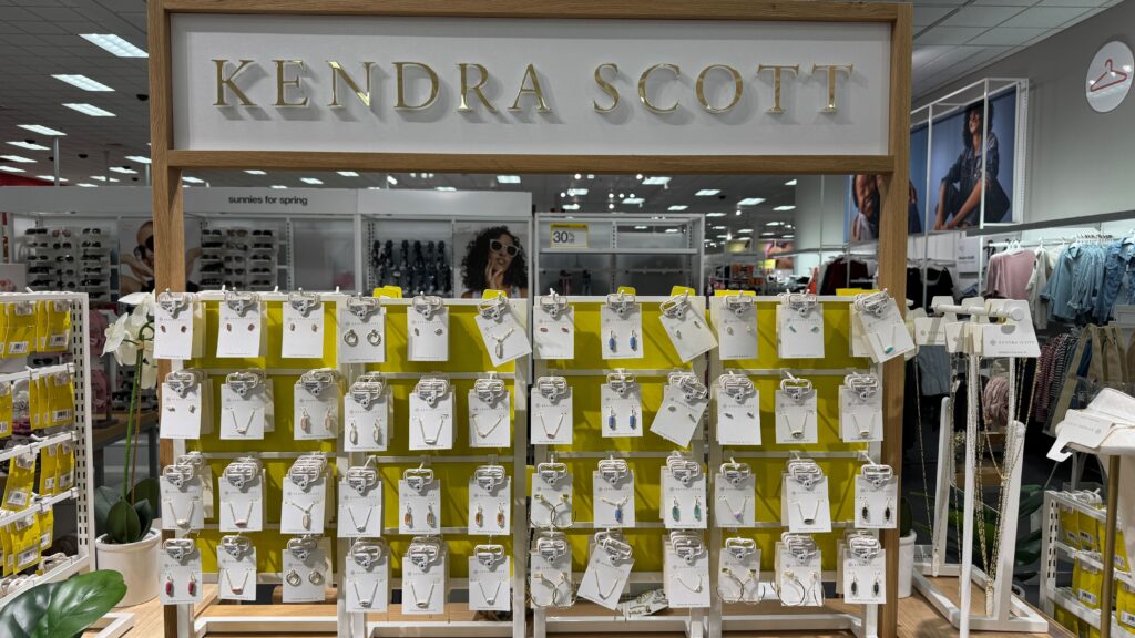 IMGkendra scott at target 1 IMGkendra scott at target 1 1024x576