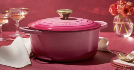le creuset berry dutch oven