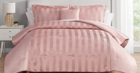 MAINSTAYS COMFORTER 1