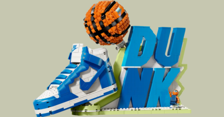 Nike Dunk LEGO Set