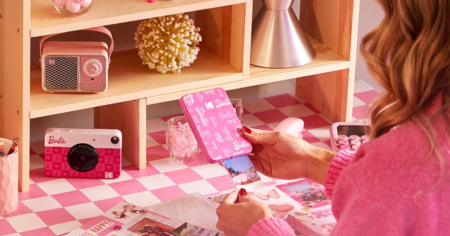Kodak x Barbie Instant Smartphone barbie photo printer