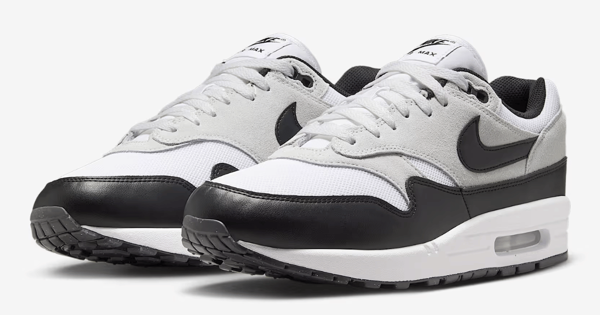 Nike Air Max Essential