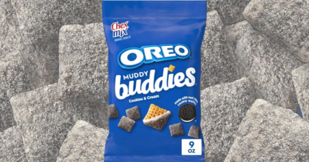 Chex mix muddy buddies orea cookies and cream snack mix