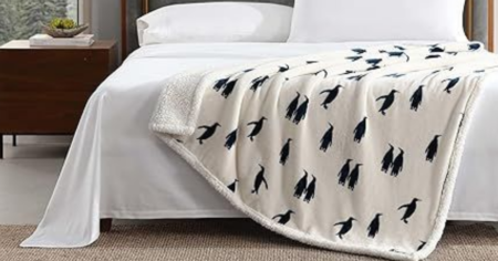 EDDIE BAUER PENGUIN THROW