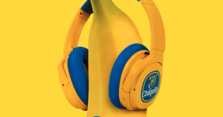 chiquita banana headphones